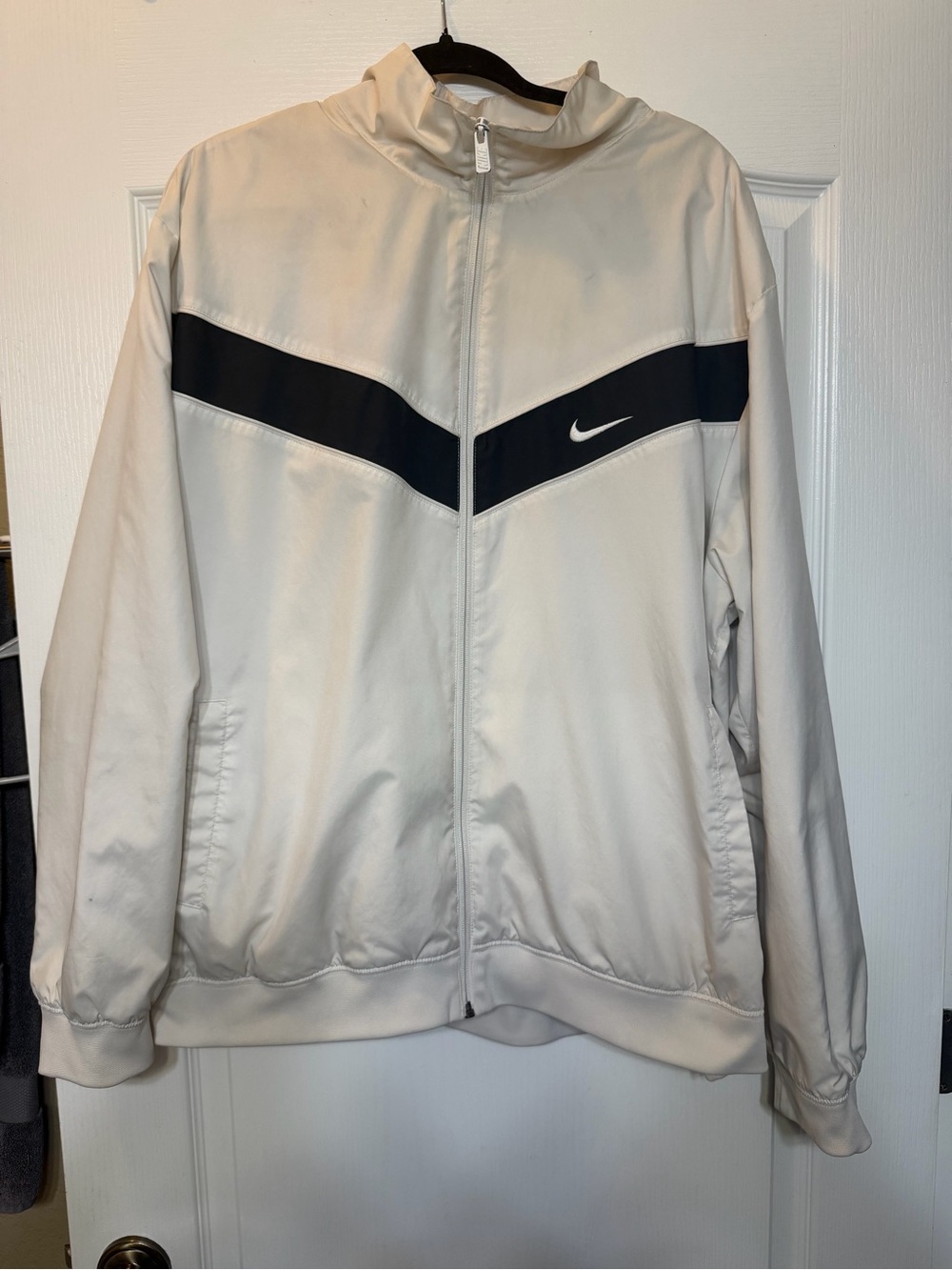 Nike windbreaker